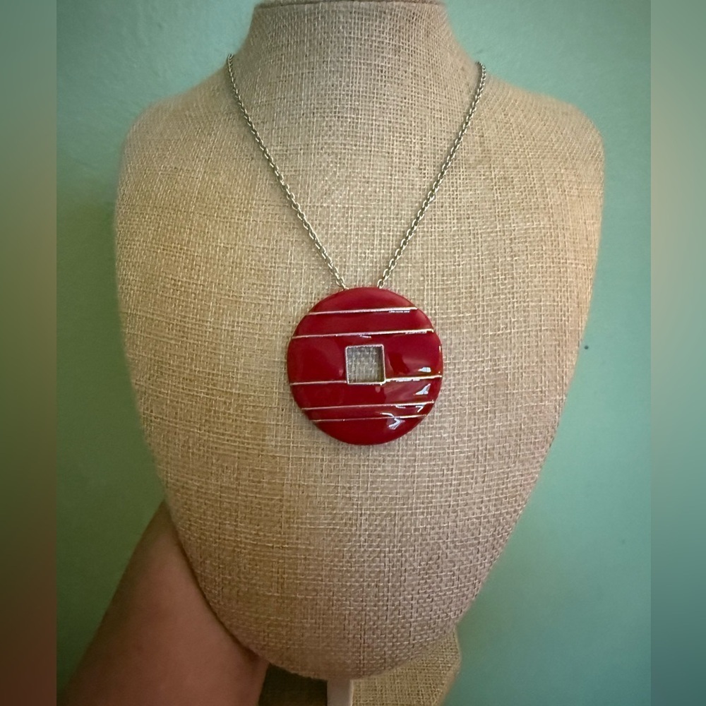 Red Circular Pendant Necklace